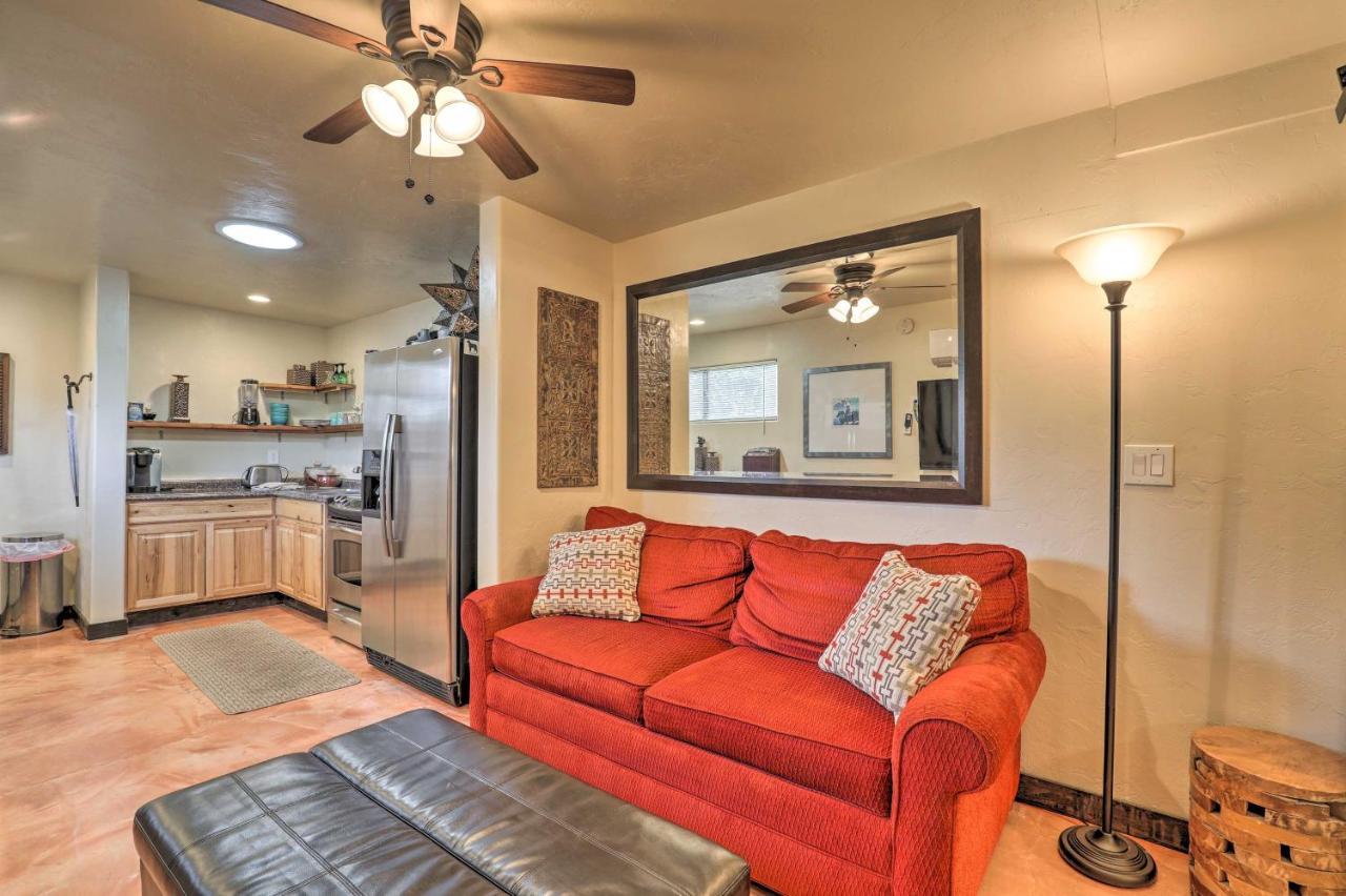 Villa Pet-Friendly Tucson Casita Shared Hot Tub And Porch Exterior foto