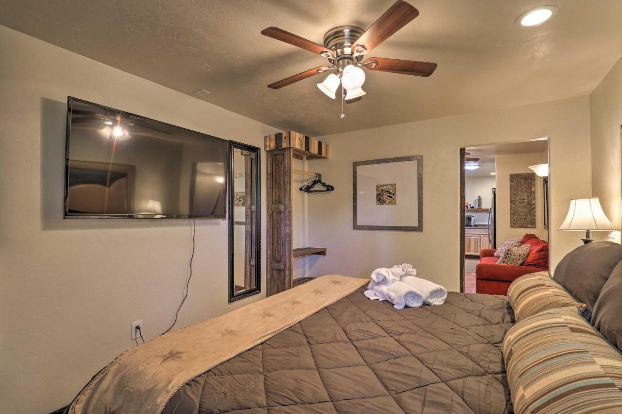Villa Pet-Friendly Tucson Casita Shared Hot Tub And Porch Exterior foto
